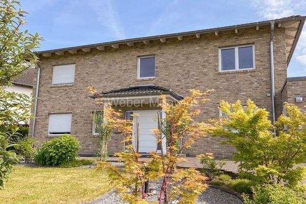 3461 Vorderansicht Sommer a