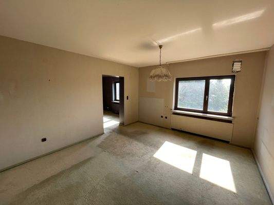 Haus-Buseck-Zimmer EG (2).JPG