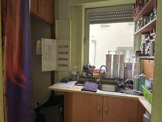 Friseurladen EG Nebenraum