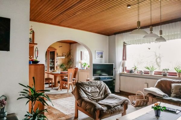 Blick ins Esszimmer