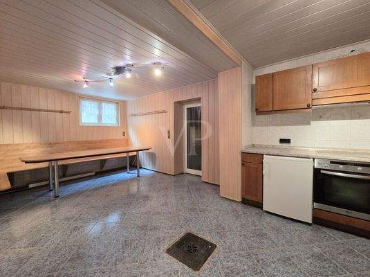 Wohnlich ausgebautes Studio im Untergeschoss