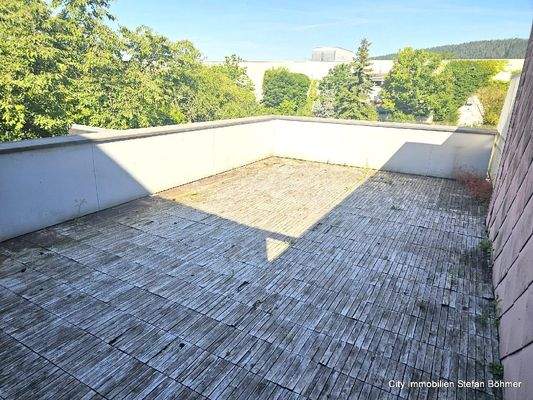 mit Zugang zur atemberaubenden Dachterrasse
