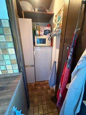 Vorratsraum in Küche