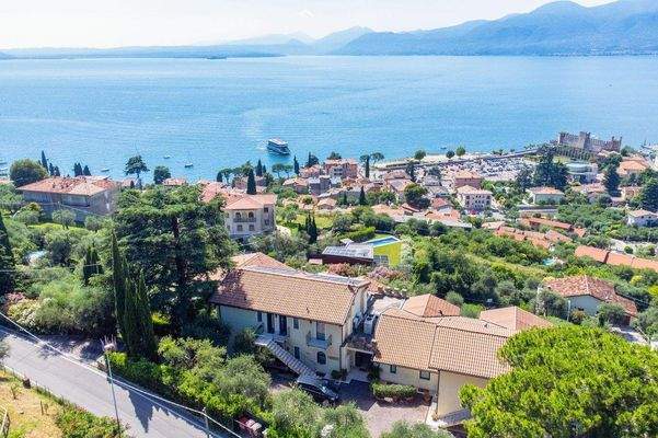 Tecnocasa Torri 0149.JPG