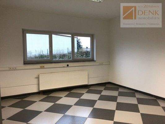 Beide Büroräume Urzustand