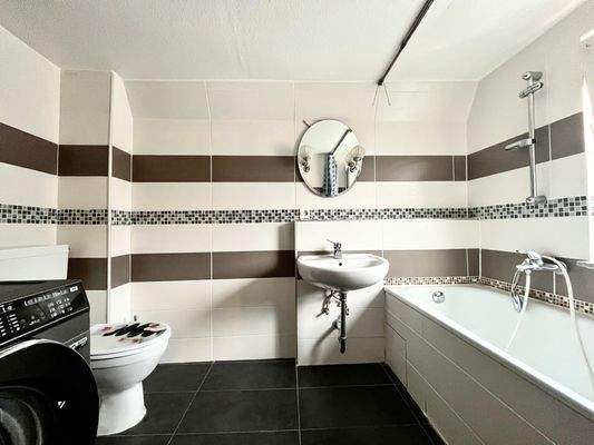 Bad im 1. Obergeschoss