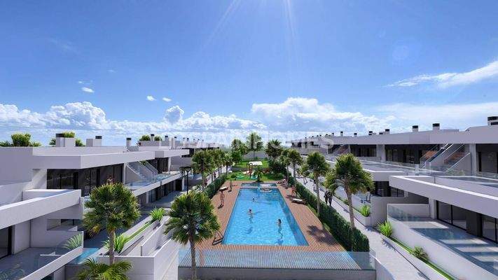 2-Bedroom Golf Flats in a Complex with Pool in Algorfa Alicante