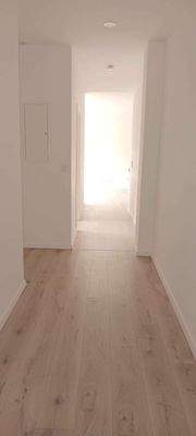 Flur (2) (1)