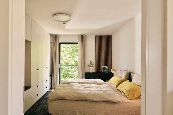 Bad/Schlafzimmer bsp. Whg.