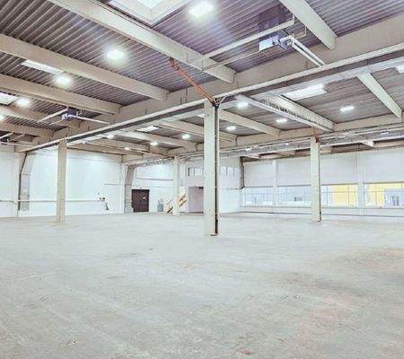 Beispiel Produktionshalle