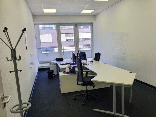 Büro 2/3-er Belegung (Sachkosten 1 1.OG)