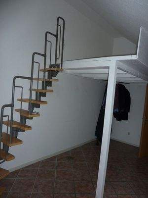 Zugang Schafebene DG-Whg