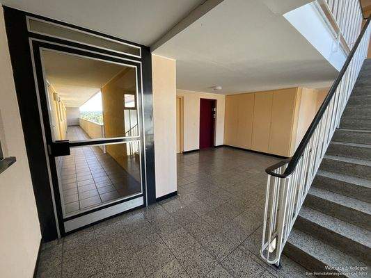 Gepflegtes Treppenhaus