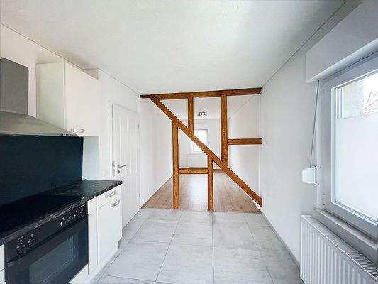 OG Küche Richtung Wohnzimmer