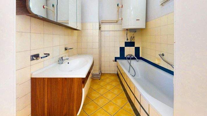 WC/Badezimmer Wohnung OG/DG