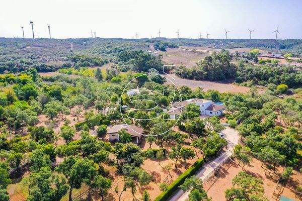 Großzügiges Anwesen