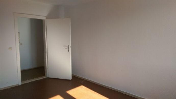 3 Zimmer Wohnung in Breesen b Neubrandenburg