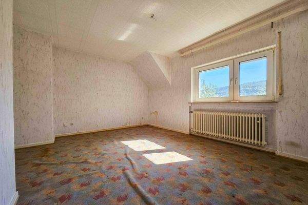 Dachgeschoss Schlafzimmer I