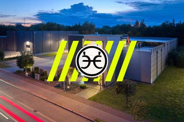 Eden-Ehbrecht-Immobilien_Verkauf_Gewerbe_Twelbäke_Titel_by-night