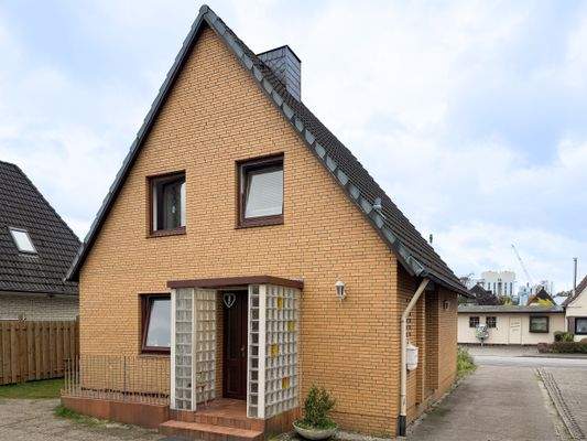 Eingangsbereich Einfamilienhaus.jpg