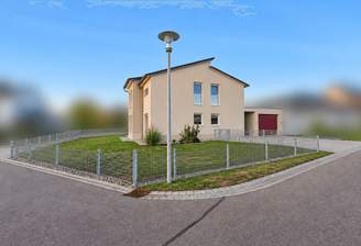 Hausansicht - Straßenansicht