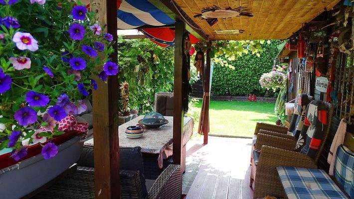 Garten Laube Blick in Garten