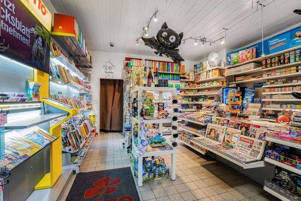 Schreibwarenladen Gewerbeeinheit EG