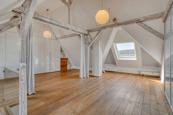 Großer Schlafbereich