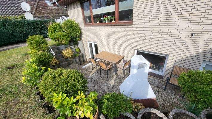 Terrasse vom Souterrain.jpg