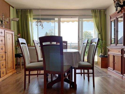 Wohn-Essbereich (2).jpg