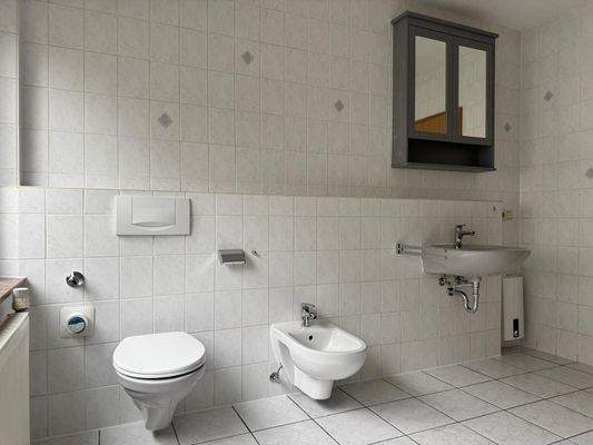 Badzimmer frisch renoviert