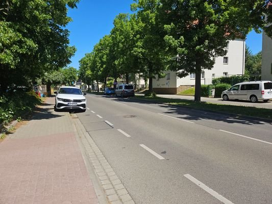 1 min. bis zur Straßenbahn.jpg