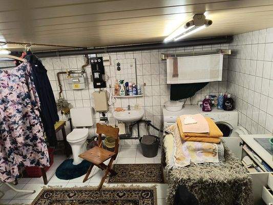 Haus- Wirtschaftsraum Keller 1