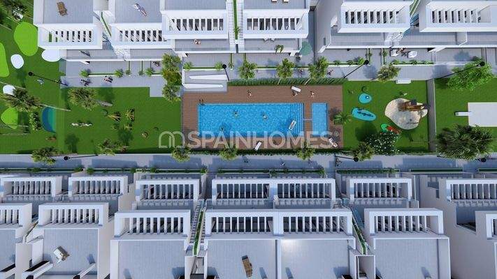 2-Bedroom Golf Flats in a Complex with Pool in Algorfa Alicante