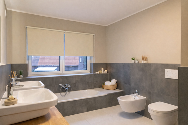 Badezimmer im OG (Gestaged)