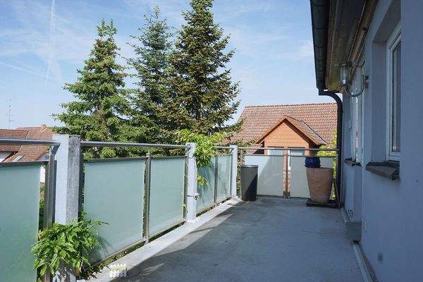 großzügiger Sonnenbalkon!