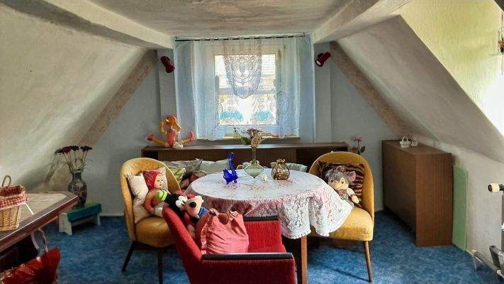 Zimmer im Dachgeschoss