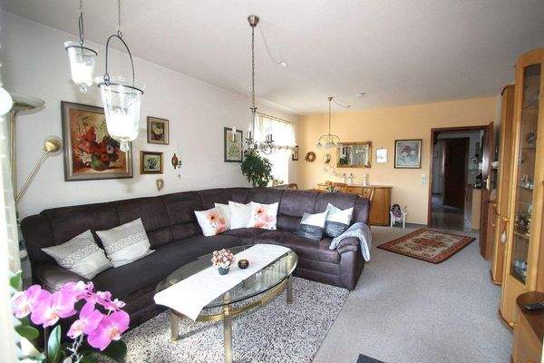 Das lichtdurchflutete Wohnzimmer