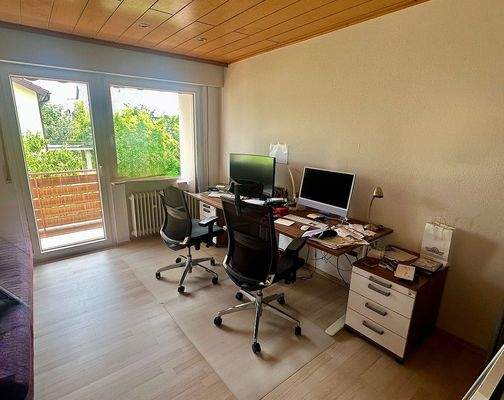 Büro/ Schlafzimmer OG