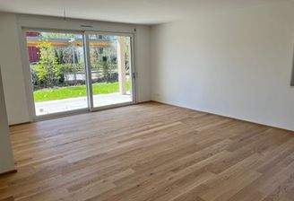 Großzügiges Wohnzimmer