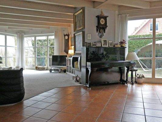 Rechte Seite Wohnzimmer