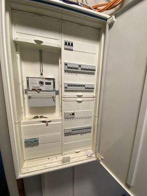 modernsierte Elektrik