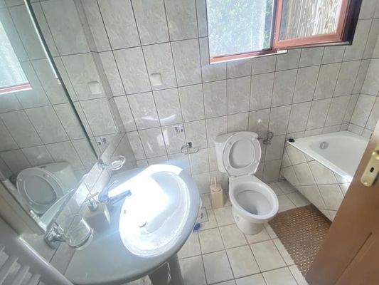 Schöne Villa mit einem separaten zweiten Haus zum Verkauf in Gavalochori