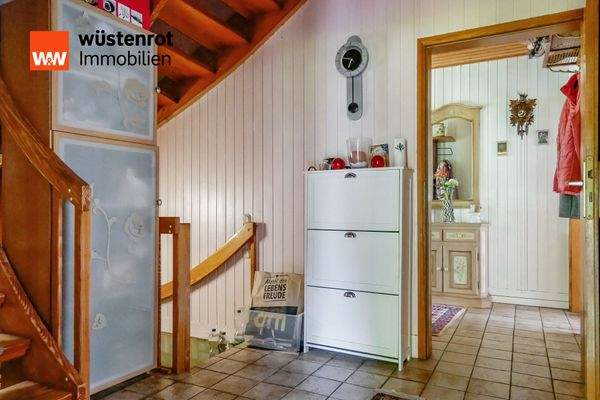 Flur/Treppenbereich EG