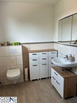 Badezimmer im Obergeschoss