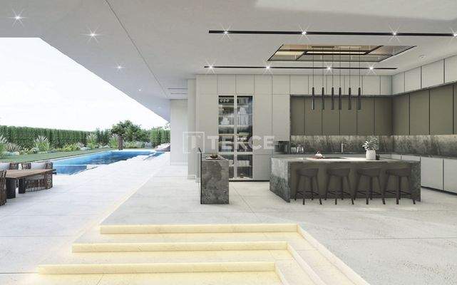 Detached Villa with Pool on a Large Plot in İzmir Urla