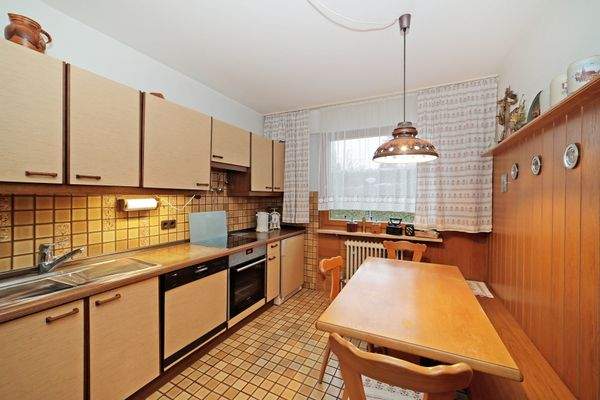 Authentische 70-er-Jahre- Wohnküche