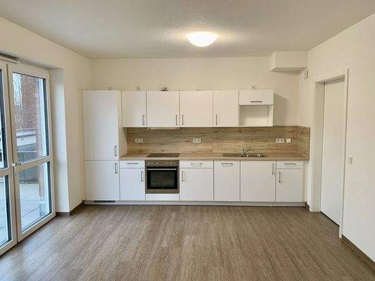 16. Whg Dachterrasse, Hauptgebäude, Wohnzimmer, Küche 2