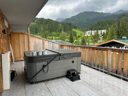 Penthouse_mit_Whirlpool_2