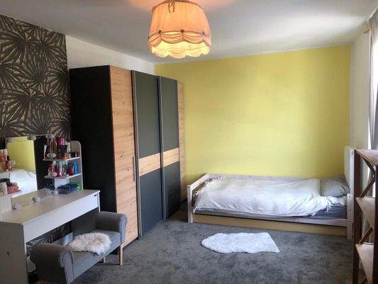 OG Kinderzimmer 3.jpg